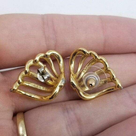 Vintage Monet Gold Tone Wavy Design Stud Earrings, Retro 90s Style, Estate - Picture 3 of 5
